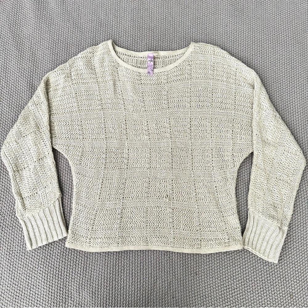 3/$20 ALGA Loose Fit Cream Beige Sweater - Picture 2 of 9